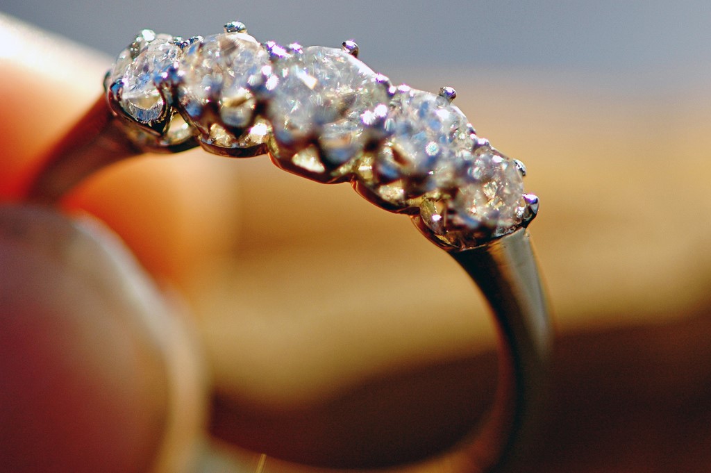 diamond engagement ring